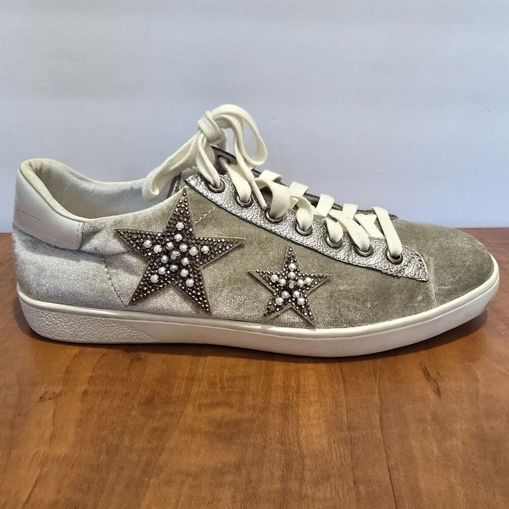 Lola Cruz Superstar Velvet Star Low Top Lace Up Beaded Casual Sneakers 40